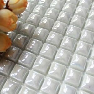 Mozaika bílá perleťová skleněná 30x30 cm